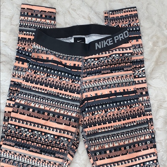 Nike pro hyperwarm leggings - Picture 2 of 7